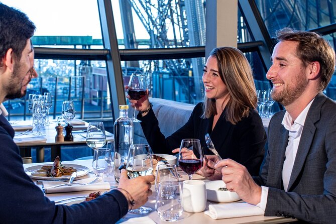 Paris Late Lunch at Eiffel Tower's Madame Brasserie Restaurant - Menu Options and Dining Experience at Madame Brasserie