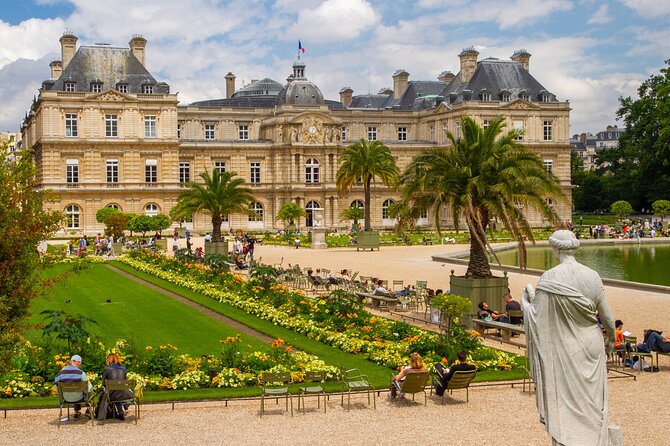 Paris Latin quarter: Private walking tour with a local guide - Practical Details and Accessibility