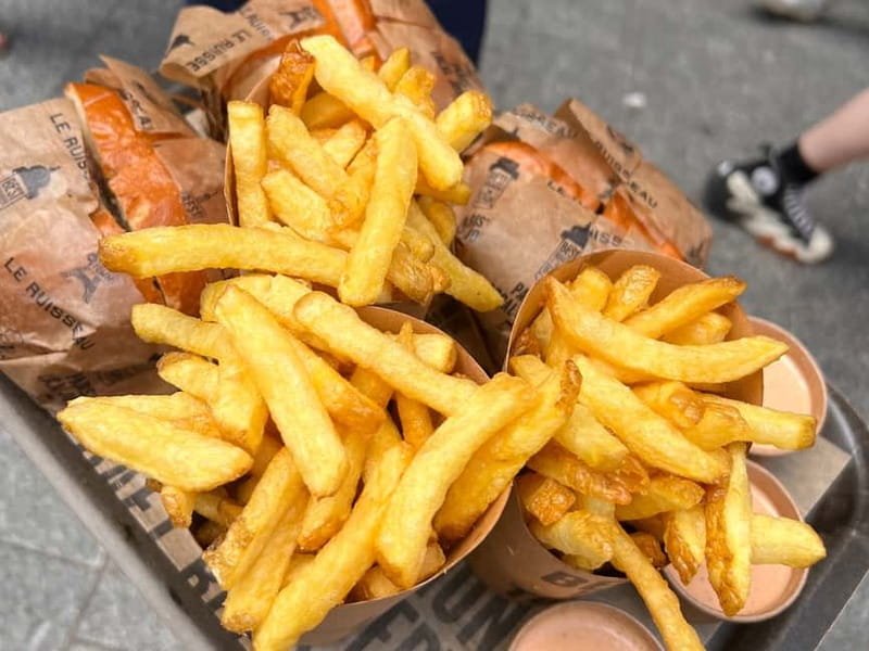 Paris: Le Marais Guided Food Tour with Tastings - Key Points