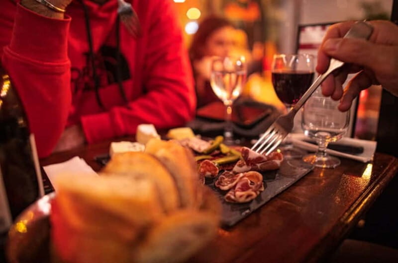 Paris: Le Marais Semi Private Food Walking Tour Max 6 People - Exploring Le Marais’s Historic Streets