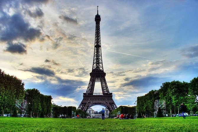 Paris Like a Local: Customized Private Tour - The Role of the Local Guide