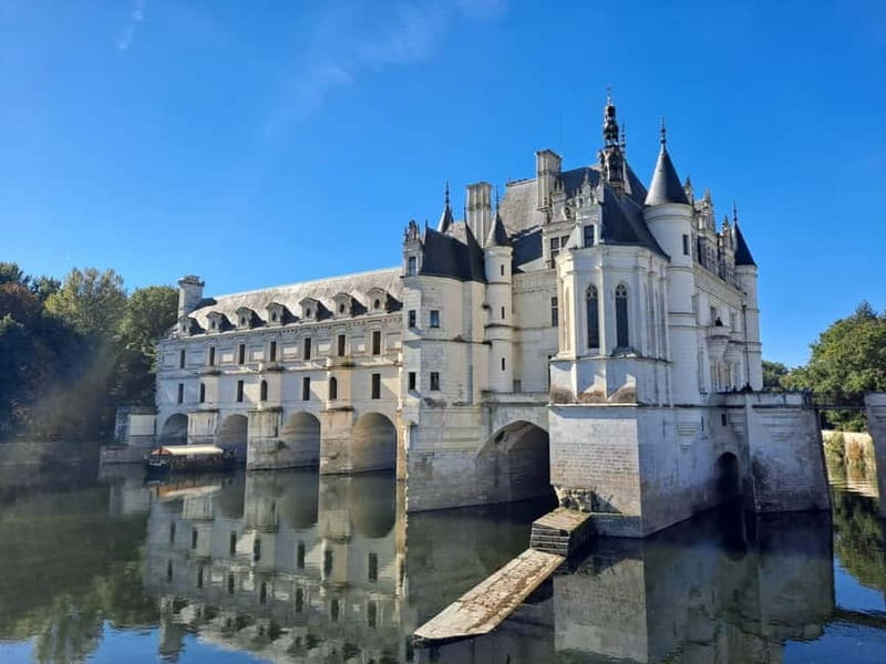 Paris: Loire Valley Castles Day Trip with Entry Tickets - Discover the Loire Valleys Iconic Castles in a Full-Day Tour from Paris