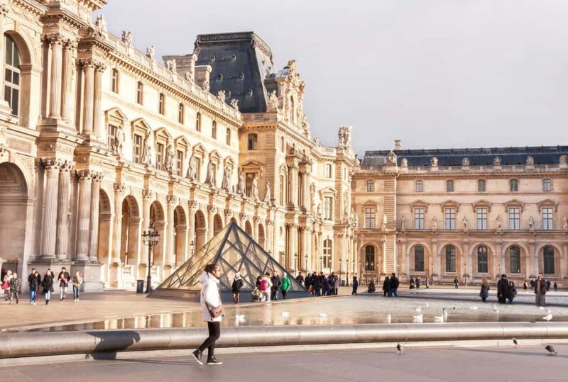 Paris: Louvre Museum Entry Ticket and Garden Walking Tour - Visiting the Landmarks on the Axe Historique
