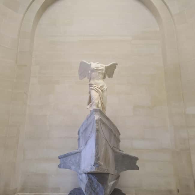 Paris: Louvre Museum Guided Tour with Skip-the-Line Entry - Why Choose This Louvre Tour Compared to Others