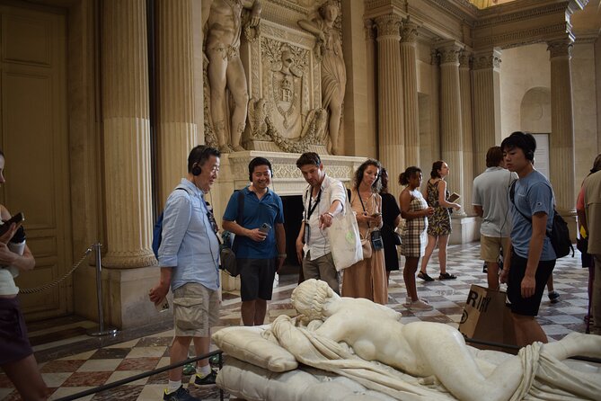 Paris Louvre Museum Private Guided Tour with Pre-Reserved Tickets - Value for Money and Group Discounts