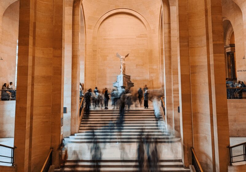 Paris: Louvre Museum Ticket & Exclusive Immersive AudioGuide - The Audio Guide: Language Options and Content