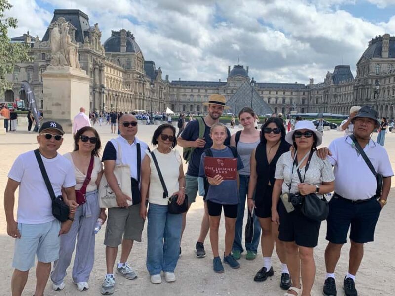 Paris: Louvre Museum Timed Entry Ticket & Pop Culture Tour - Discover the Best of Paris with the Louvre: Timed Entry and Pop Culture Tour