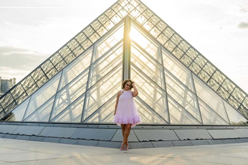 Paris: Louvre Photo Shoot - Cost-Effective and Customizable