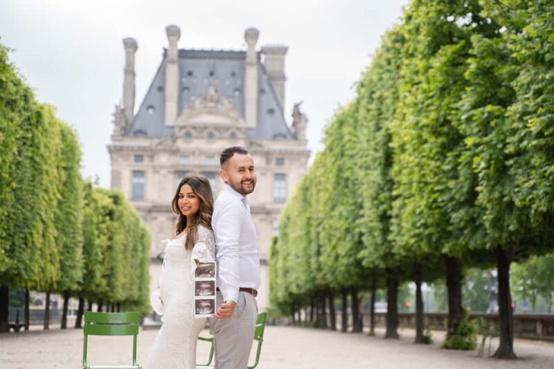 Paris: Louvre photoshoot or Seine bridges Eiffel Tower walk - Key Points