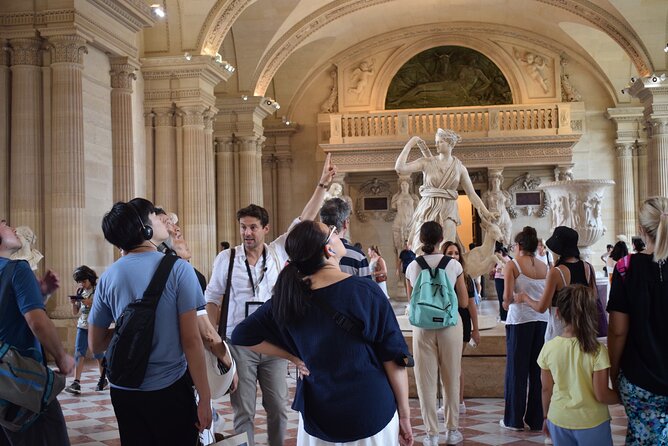Paris Louvre Small Group Tour with Pre-Reserved Tickets - Skip Long Lines with Pre-Reserved Louvre Tickets