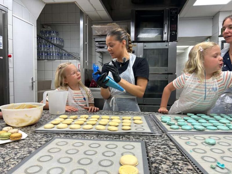 Paris: Macaron Baking Class - Customizing Flavors and Colors for Unique Macarons