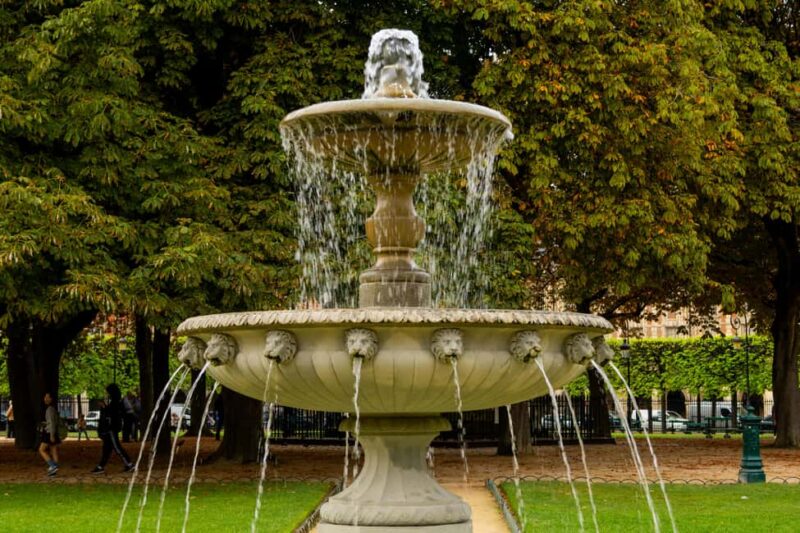 Paris: Marais without crowds. Guided Tour. - Practicalities and Tour Logistics