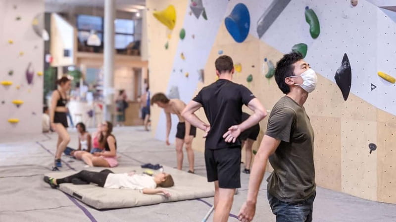 Paris: Mini Golf and Climbing Combo Ticket - Accessibility and Practical Tips for Visitors