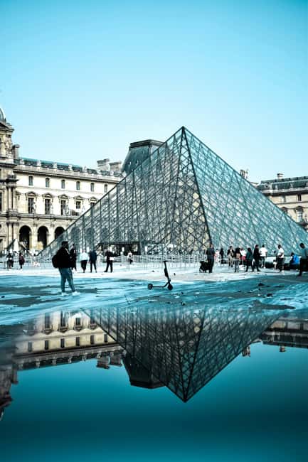 Paris: Mona Lisa and Louvre Highlights Tour SEMI PRIVATE - Key Points