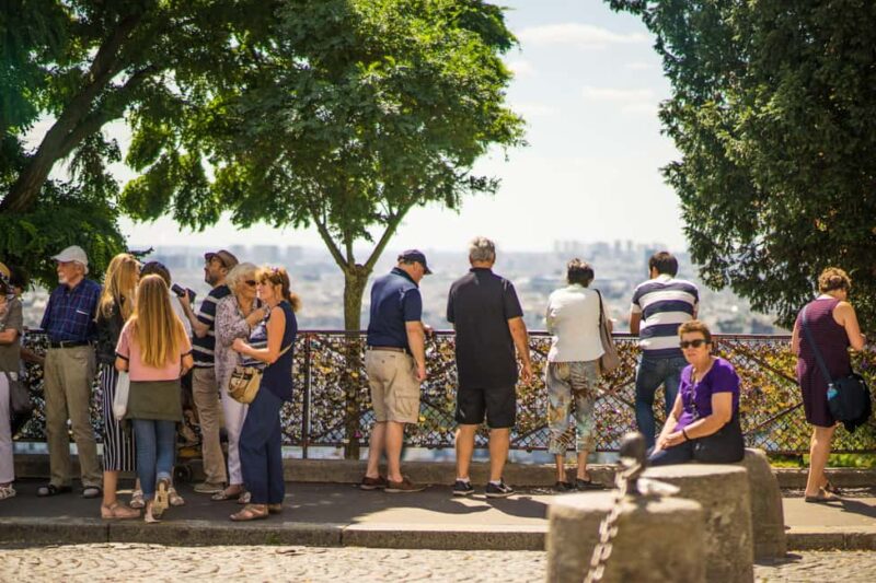 Paris Montmartre: 2-Hour City Tour in German - Who Will Enjoy This Tour?