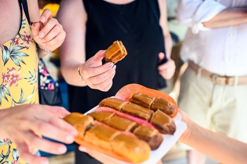 Paris: Montmartre Chocolate & Pastries Tour with 8+ Tastings - The Guide’s Expertise and Engaging Style