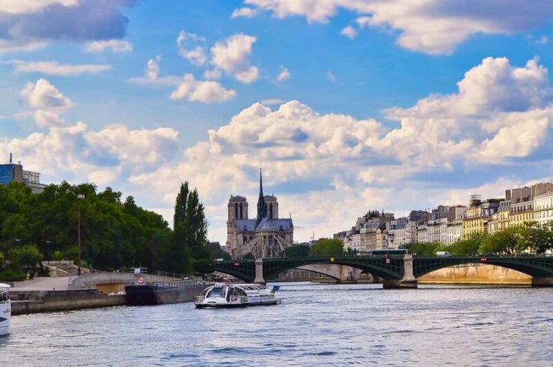 Paris: Montmartre Guided Walking Tour and Seine River Cruise - What Sets This Tour Apart from Others