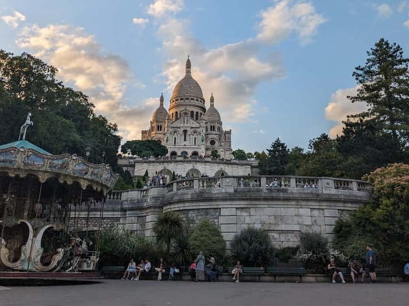 Paris: Montmartre/Pigalle Foodie Tour with Tastings - Flexible Booking and Accessibility