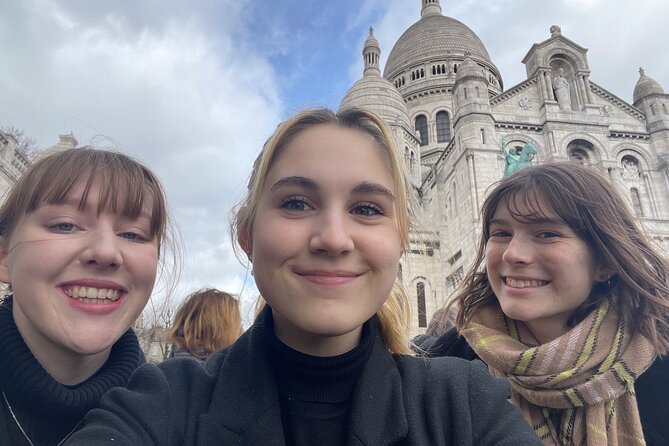 Paris (Montmartre) Scavenger Hunt and Sights Self-Guided Tour - Meeting Point and Practical Details in Montmartre