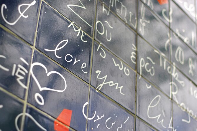 Paris (Montmartre) Scavenger Hunt and Sights Self-Guided Tour - Price, Booking, and Cancellation Policy