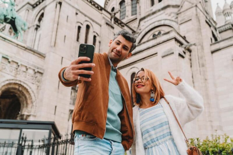 Paris: Montmartre Semi-Private Walking Tour - What Sets This Tour Apart: Personalization and Iconic Landmarks