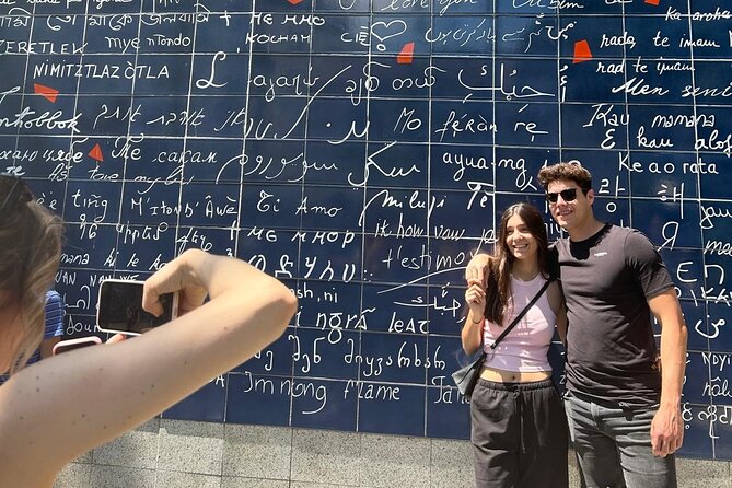 Paris: Montmartre Tour with Sacré-Cur and Optional Wine Tasting - Explore Montmartre in an Authentic Small-Group Tour