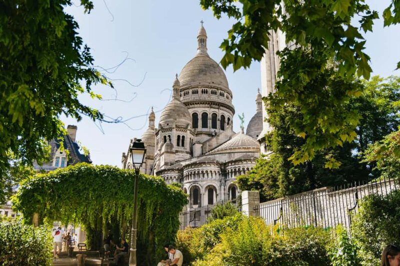Paris: Montmartre Walking Tour with Croissant and Views - Exploring Montmartre’s Secret Streets and Back Alleys