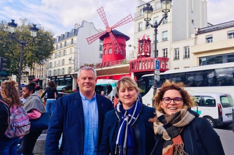 Paris: Most Iconic Monuments Guided Tour by Tuk Tuk - Crossing Alexandre III Bridge and Visiting Historical Sites