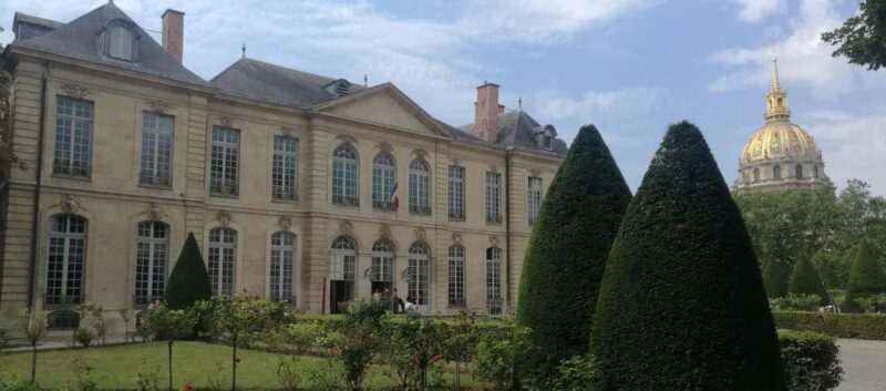 Paris: Musée Rodin A Private Tour - an artists insight - Inside the Museum: House, Studio, and Collected Works
