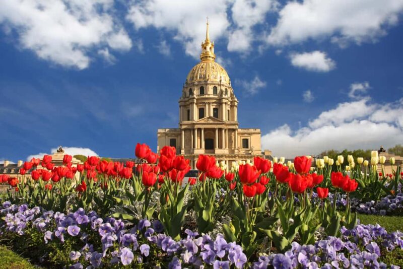 Paris: Napoleon Walking Tour with Les Invalides & Tomb Entry - Exploring the Arc de Triomphe and Nearby Landmarks