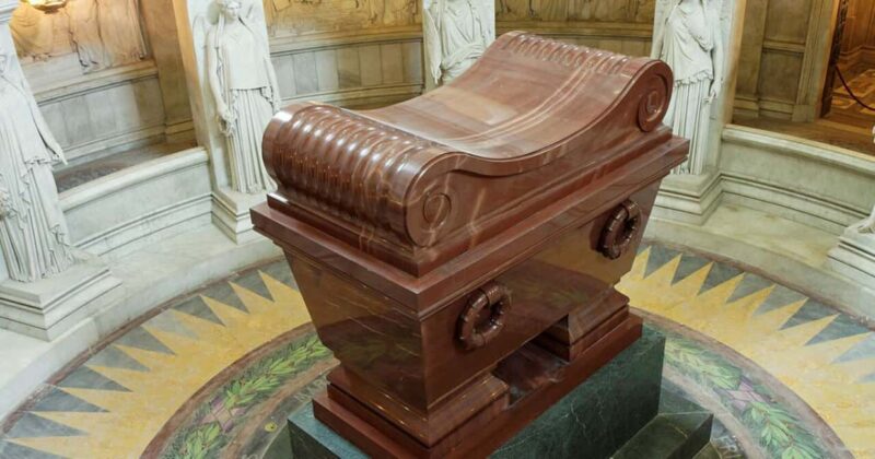 Paris: Napoleon's Tomb Entry Ticket and Tour - Discovering Napoleon’s Life and Legacy through the Guide’s Narration