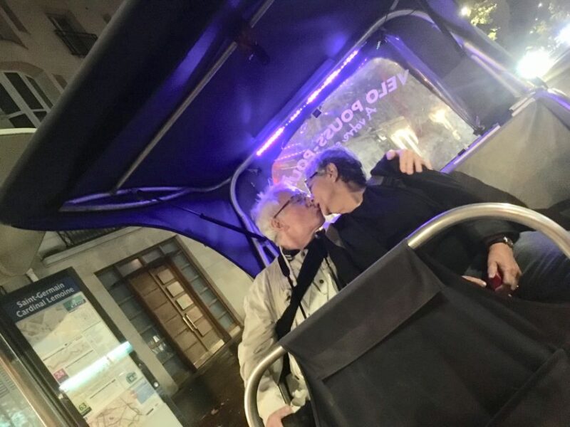 Paris: Nighttime Tuk-Tuk Tour - Customer Satisfaction and High Praise