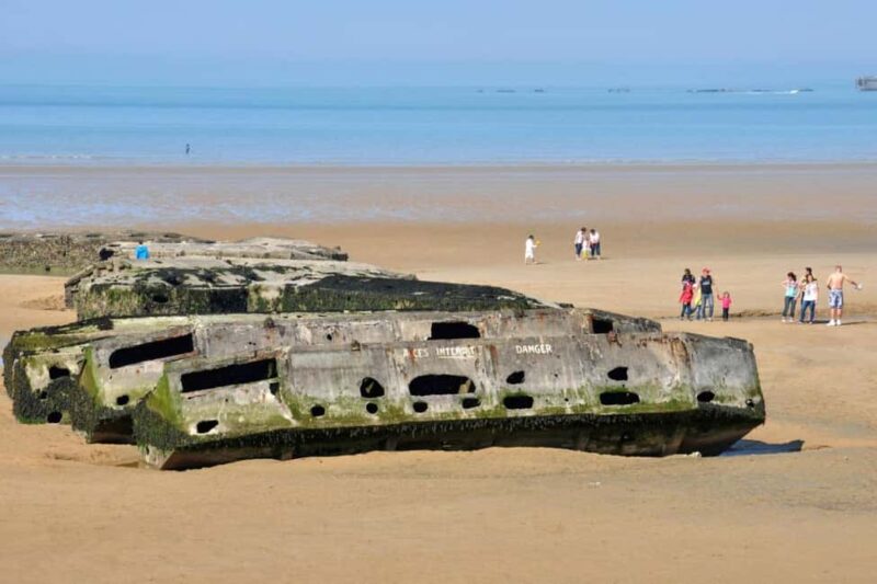 Paris: Normandy D-Day Beaches Guided Tour by Train - Pointe du Hoc: Cliffs and Courage