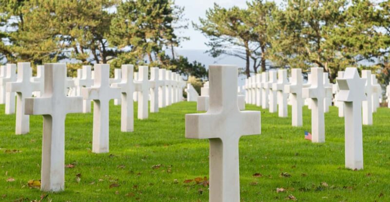 Paris: Normandy D-Day Sights Day Trip with Hotel Transfers - The Impact of the Tours Guided Commentary