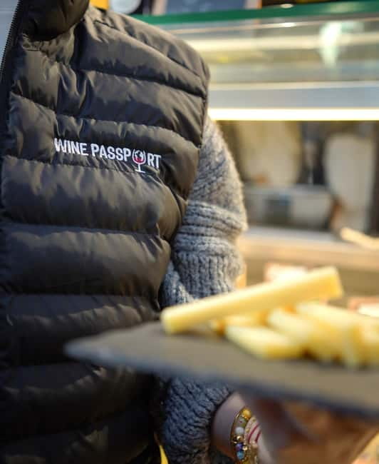 Paris: North & South Marais Food and Wine Tour - The Wine Tasting in a Quaint Cellar