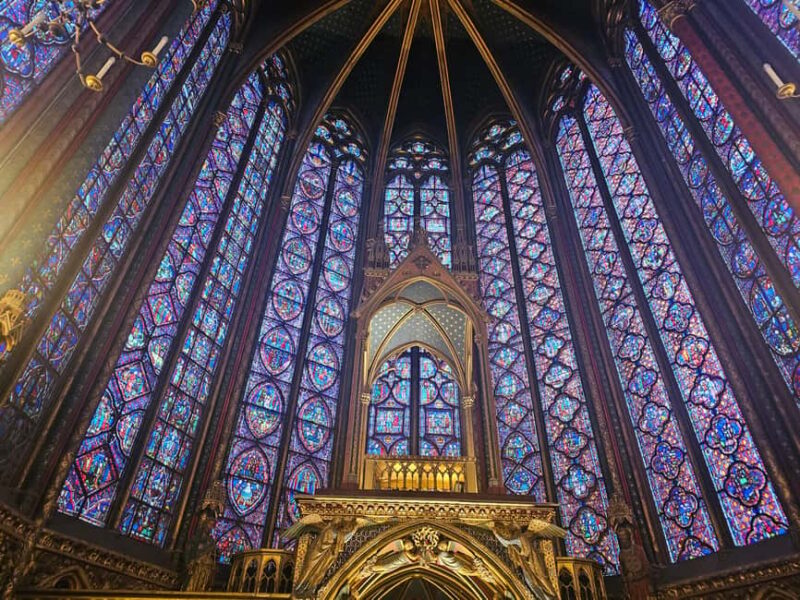 Paris: Notre Dame Cathedral Access & Outdoor Walking Tour. - Key Points