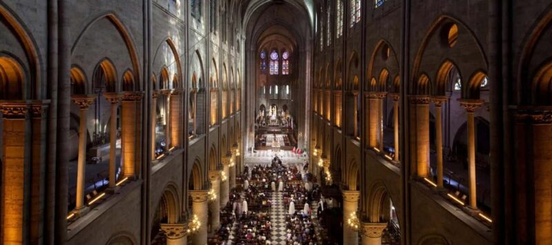 Paris: Notre-Dame Exclusive Private Guided Tour - Explore Notre-Dames Exterior and Surrounding District in Paris