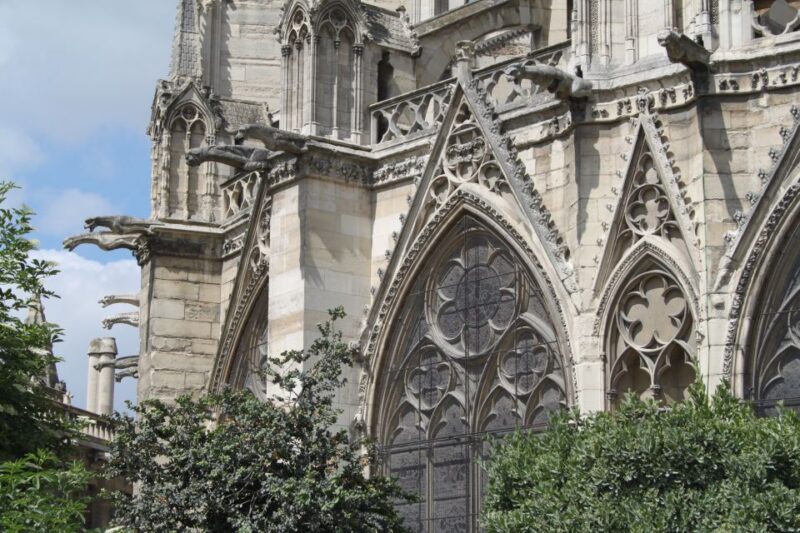 Paris: Notre Dame Exterior Private Guided Tour - Why Choose This Tour Over Others?