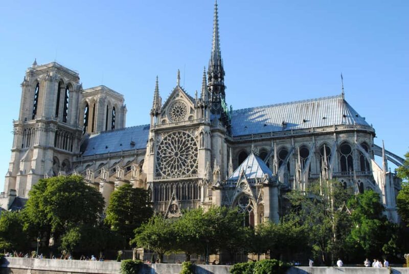 Paris: Notre Dame to Pantheon Tour with Pantheon Ticket - Discover Paris’s Historic Landmarks in a Compact 1.5-Hour Tour
