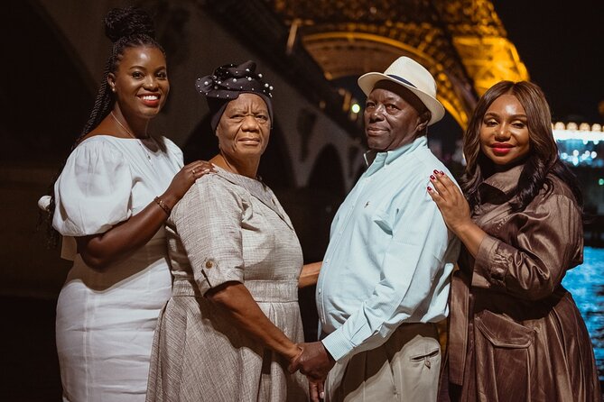 Paris One-Hour Private Photo Shoot - Your Custom Location Selection