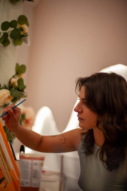 Paris : Painting experience in an art cafe - What Participants Can Create During the Workshop