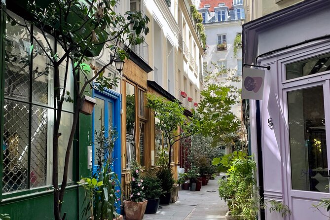 Paris Passageways Walking Tour: Secrets Uncovered w/ Local Guide - Inside the Galerie Vero-Dodat