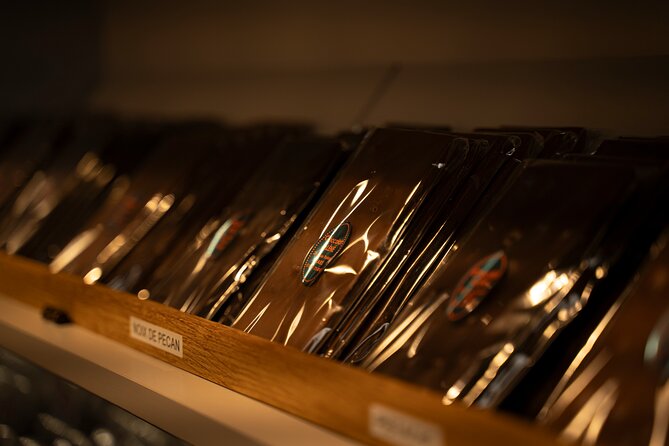 Paris - Pastries and Tragedies The bittersweet Tour of Montmartre - Visiting Montmartre’s Iconic Artist Studio and Windmills