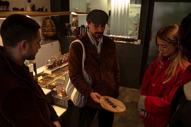 Paris - Pastries and Tragedies The bittersweet Tour of Montmartre - The Experience: Balanced Mix of History and Food