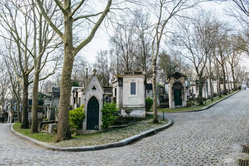 Paris: Pere Lachaise Cemetery Guided Tour - Who Will Appreciate This Tour the Most