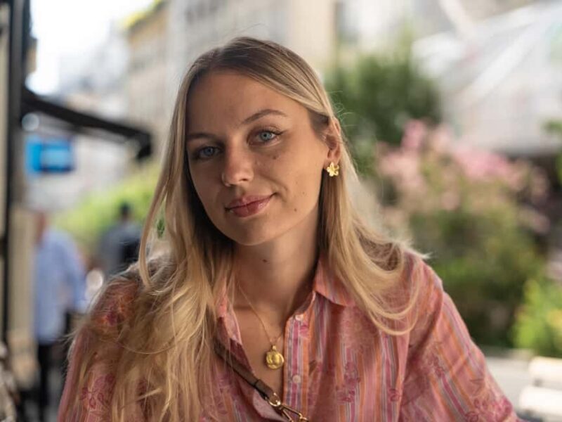 Paris: Photo shoot & cinematic mini-film in Montmartre - The Guide: Thibaud’s Approach and Style