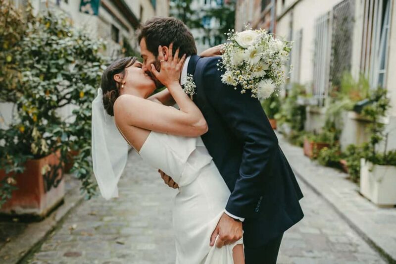 Paris Photo Shoot, Love and Family - Discover a Personal Photo Session in the Heart of Paris