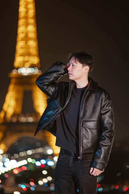 Paris photographer 1 hour near the Eiffel Tower or in Paris - Flexibility of the Booking and Cancellation Policy