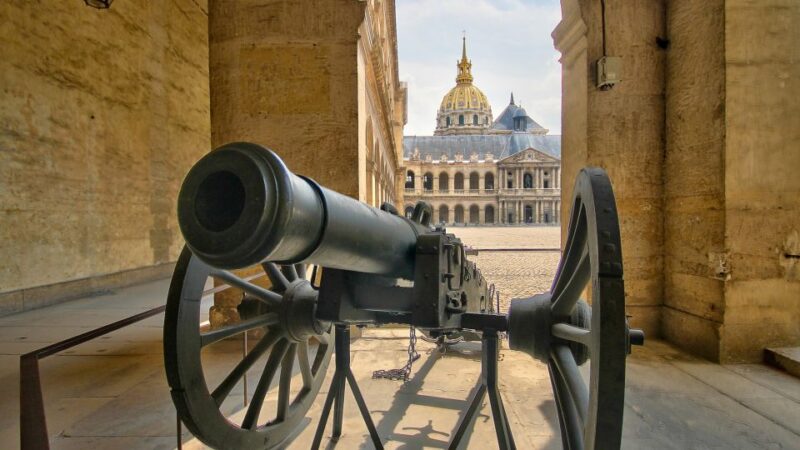 Paris: Photography Class for Beginners - Physical Requirements and Accessibility