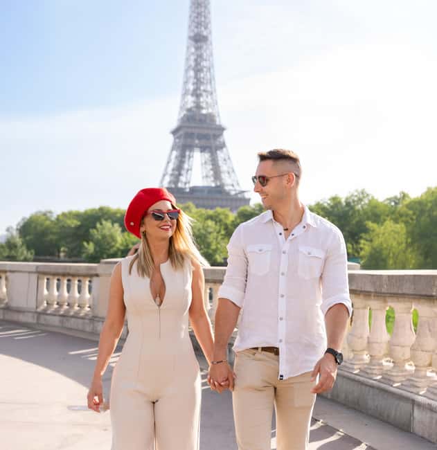 Paris: Premium Photoshoot with Iconic Eiffel Tower Views - Flexible Session Lengths for Every Type of Photoshoot